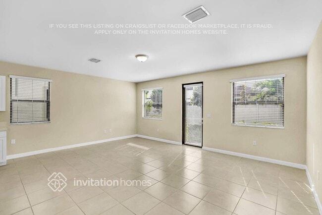 3424 W 110th St in Hialeah, FL - Building Photo - Building Photo