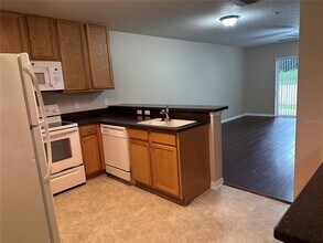 295 Sterling Springs Ln in Altamonte Springs, FL - Building Photo - Building Photo