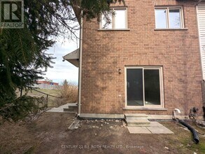 175-175 Stanley St. in Barrie, ON - Building Photo - Building Photo