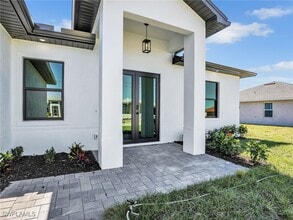 2010 NW 21st St in Cape Coral, FL - Building Photo - Building Photo