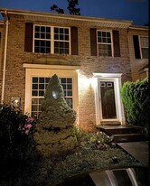 651 Stonewall Dr in Harrisonburg, VA - Building Photo