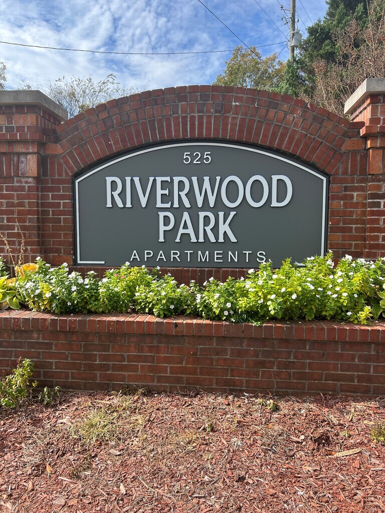 Riverwood Park Rome, GA Apartments