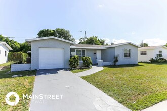 4220 NW 23rd St in Lauderhill, FL - Building Photo - Building Photo