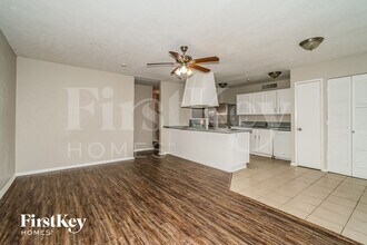 6403 Redwood Ln in Rowlett, TX - Building Photo - Building Photo