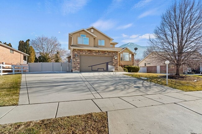 2368 N 650 E in North Ogden, UT - Building Photo - Building Photo