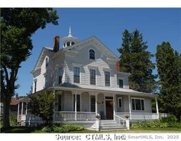 252 N Water St in Stonington, CT - Building Photo