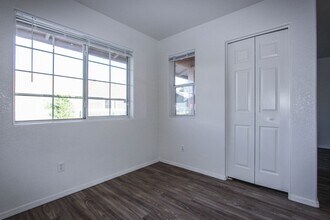 8100 E Lakeshore Dr in Prescott Valley, AZ - Building Photo - Building Photo