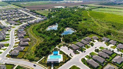 112 Silver Springs Bend in Niederwald, TX - Building Photo - Building Photo