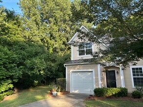 13120 Erwin Rd in Charlotte, NC - Building Photo - Building Photo