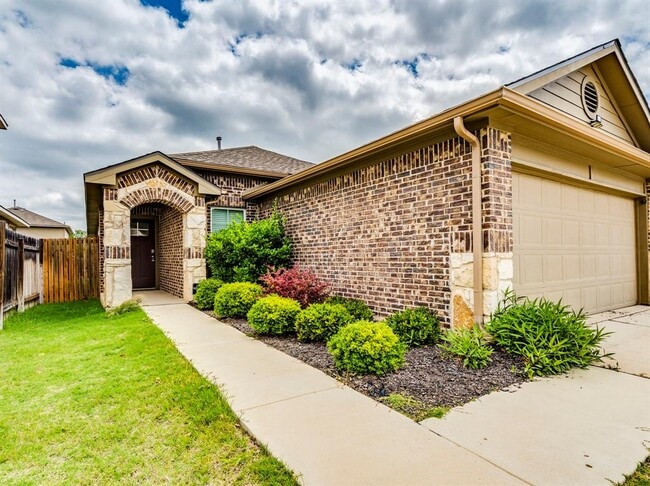 property at 217 Yoakum St