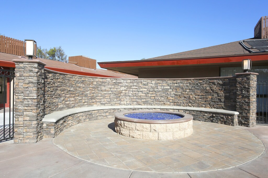 55+ Country Village Senior Apartments in Jurupa Valley, CA