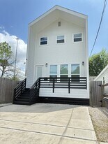 1404 E 31st St in Houston, TX - Building Photo