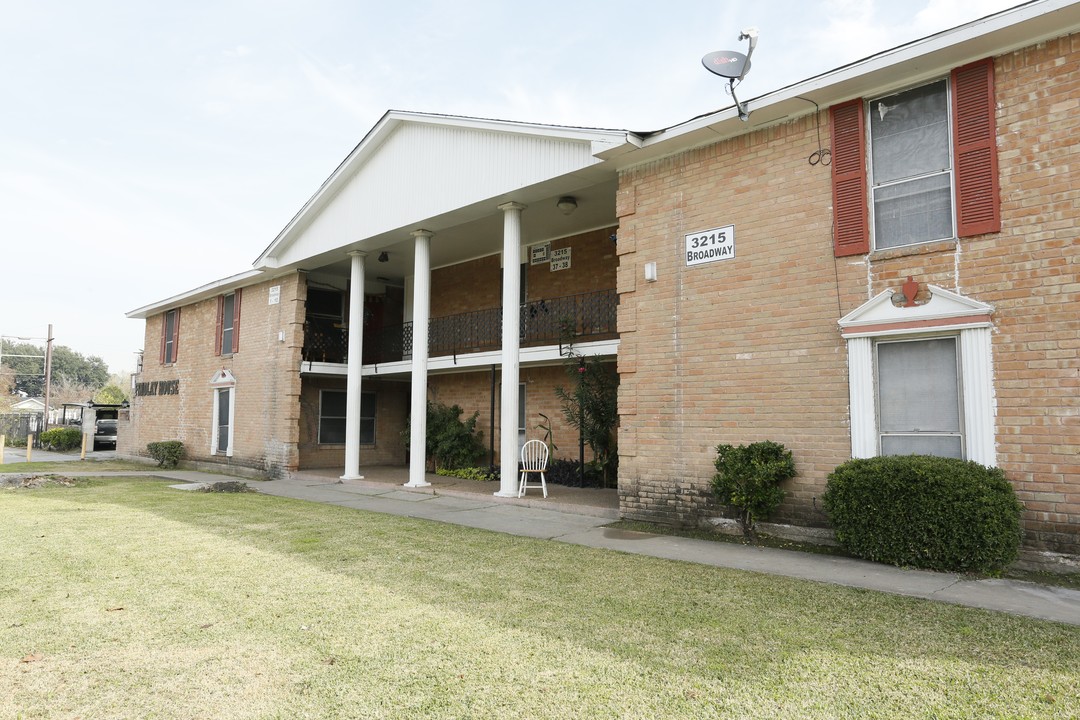 Findlay House in Houston, TX - Foto de edificio