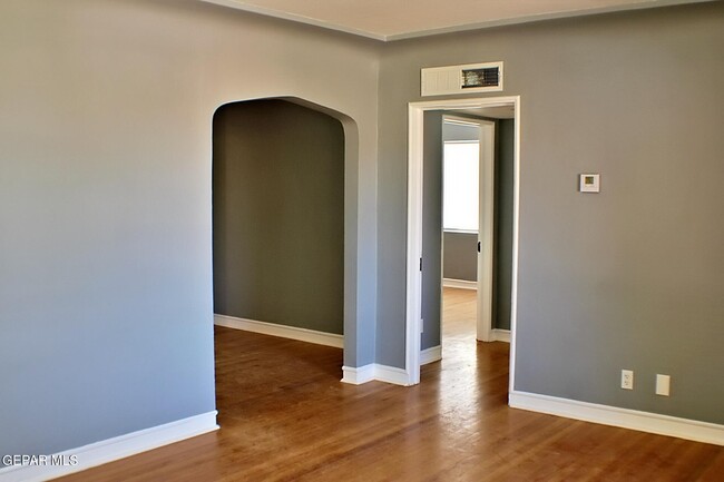 1214 Stockwell Ln in El Paso, TX - Building Photo - Building Photo