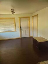 780 6th Ave in Victor, MT - Foto de edificio - Building Photo