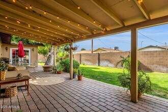 8644 E Roanoke Ave in Scottsdale, AZ - Building Photo - Building Photo