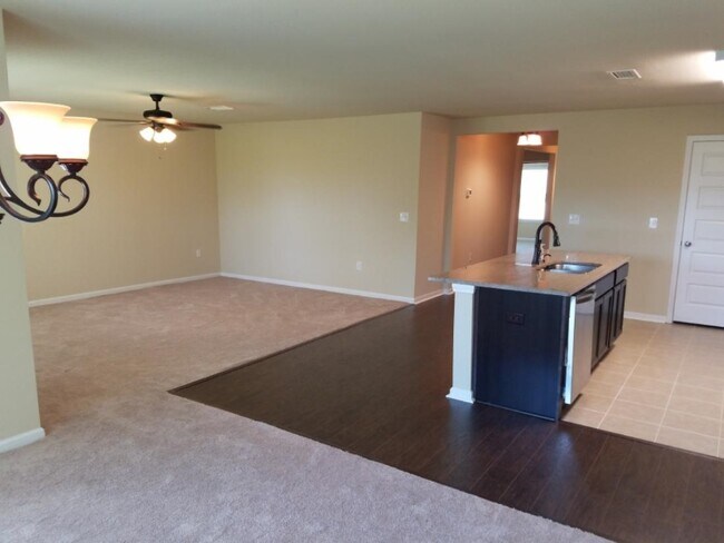 17349 Harding Dr in Foley, AL - Building Photo - Building Photo