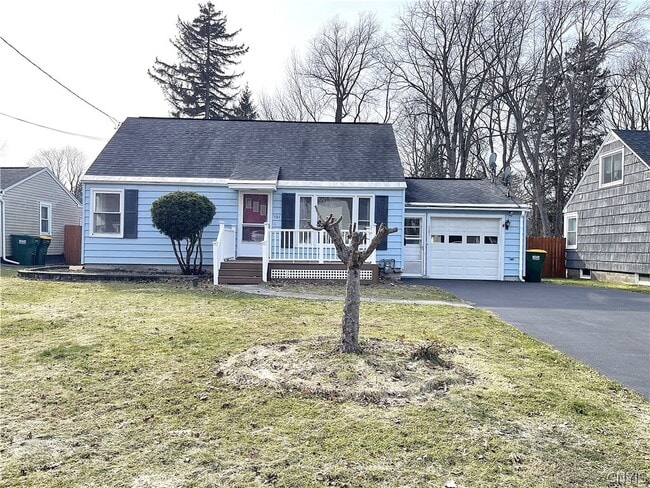 121 Wadsworth Rd in North Syracuse, NY - Building Photo - Building Photo