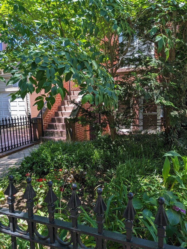 110-112 12th St NE in Washington, DC - Building Photo - Building Photo