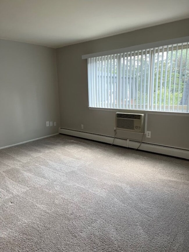 property at 843 Ludlow Ave