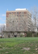 Liggins Tower in Denver, CO - Foto de edificio - Building Photo