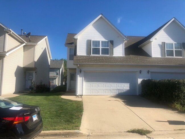 property at 1218 Colonial Ave