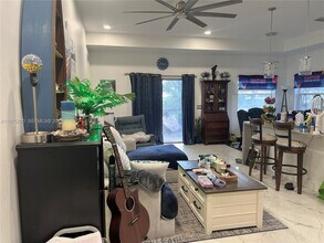 8320 SW 12th St in Pembroke Pines, FL - Building Photo - Building Photo