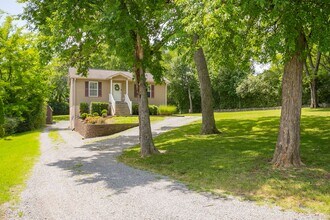 112 River Rd in Hendersonville, TN - Building Photo - Building Photo
