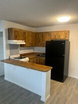 5174 NE 6th Ave, Unit 508 in Oakland Park, FL - Building Photo