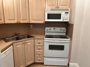 55 SW 2nd Ave in Boca Raton, FL - Building Photo - Building Photo