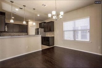 616 Crowell Dr in McKinney, TX - Foto de edificio - Building Photo