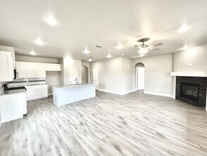 7732 96th St in Lubbock, TX - Building Photo - Building Photo