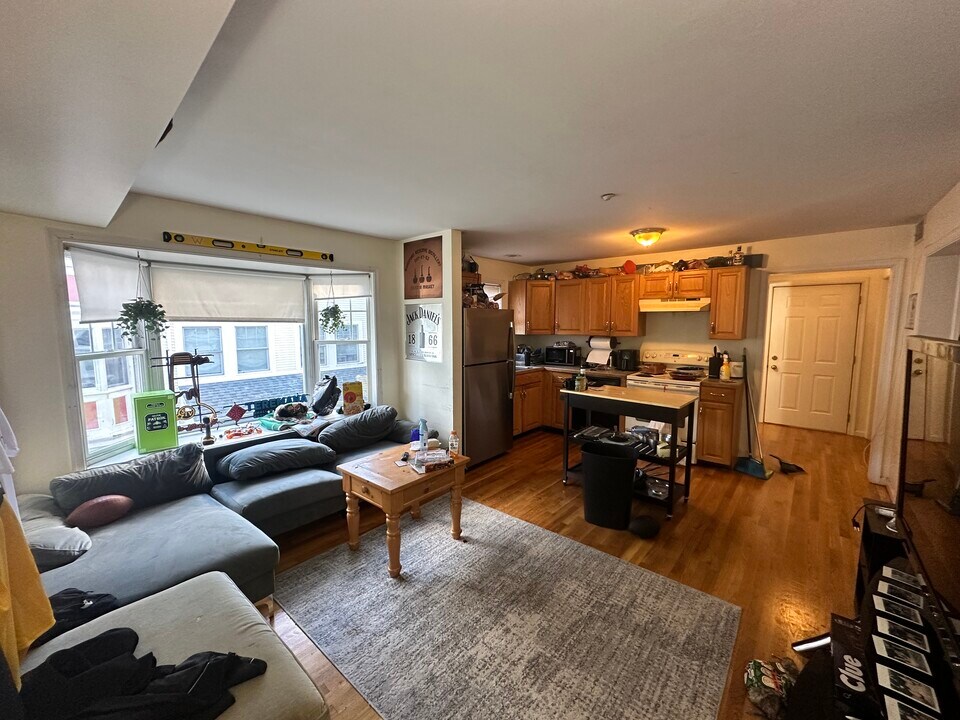 64 Hillside St, Unit 2 in Boston, MA - Building Photo