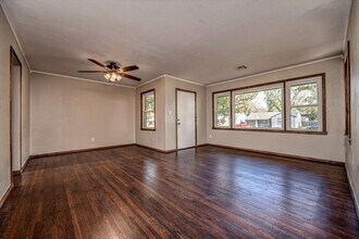 809 N Ross Ave in Dewey, OK - Building Photo - Building Photo