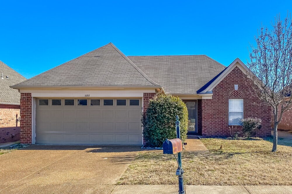 1188 Lemasa Dr in Cordova, TN - Building Photo