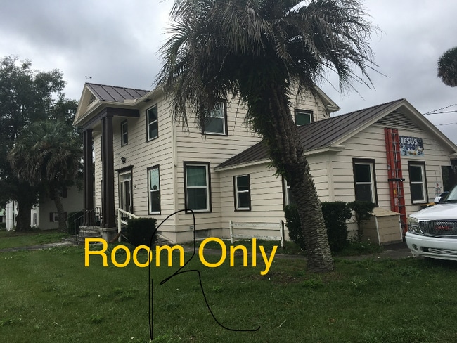 300 S Spring Garden Ave