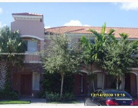 2610 SW 83rd Ave in Miramar, FL - Building Photo - Building Photo