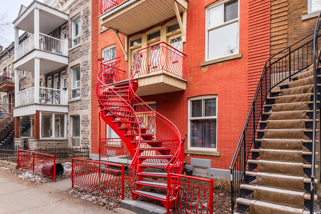 4682-4690 Papineau Av in Montréal, QC - Building Photo