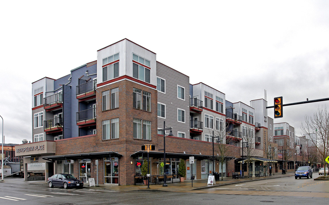 Metropolitan Place Apartments in Renton, WA - Foto de edificio