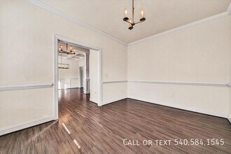 6982 Linn Cove Court in Roanoke, VA - Building Photo - Building Photo