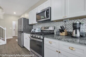 566 Kimball Pl in Columbus, OH - Building Photo - Building Photo