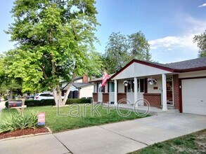 6954 W 74th Pl in Arvada, CO - Building Photo - Building Photo