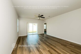 8029 Majestic Palms Ct in Venice, FL - Building Photo - Building Photo