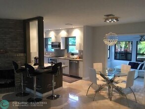 1434 NE 16th Ave in Fort Lauderdale, FL - Foto de edificio - Building Photo