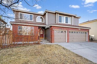 4425 Iran St in Denver, CO - Building Photo