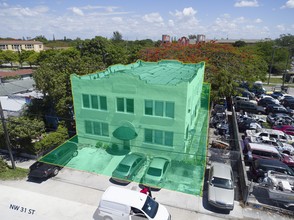 737 NW 31st St in Miami, FL - Building Photo - Building Photo