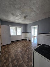 21 Chapel St in Springfield, MA - Building Photo - Building Photo