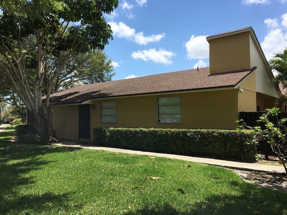 11559 Orange Blossom Ln in Boca Raton, FL - Building Photo