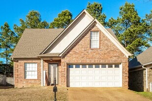 10080 Cross Ridge Rd in Cordova, TN - Building Photo