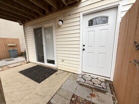 326 Riverside Ave in Charlottesville, VA - Building Photo